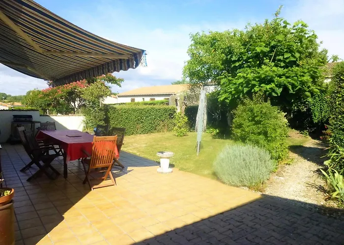 Royan - Maison De Plain-Pied Avec Jardin Clos - Quartier Residentiel