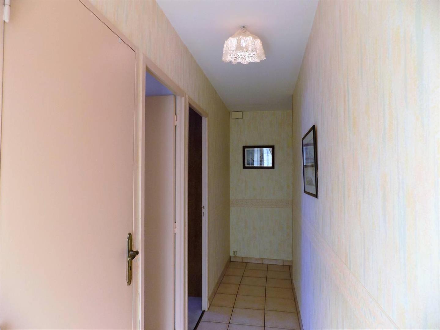 - Maison De Plain-pied Avec Jardin Clos - Quartier Residentiel
